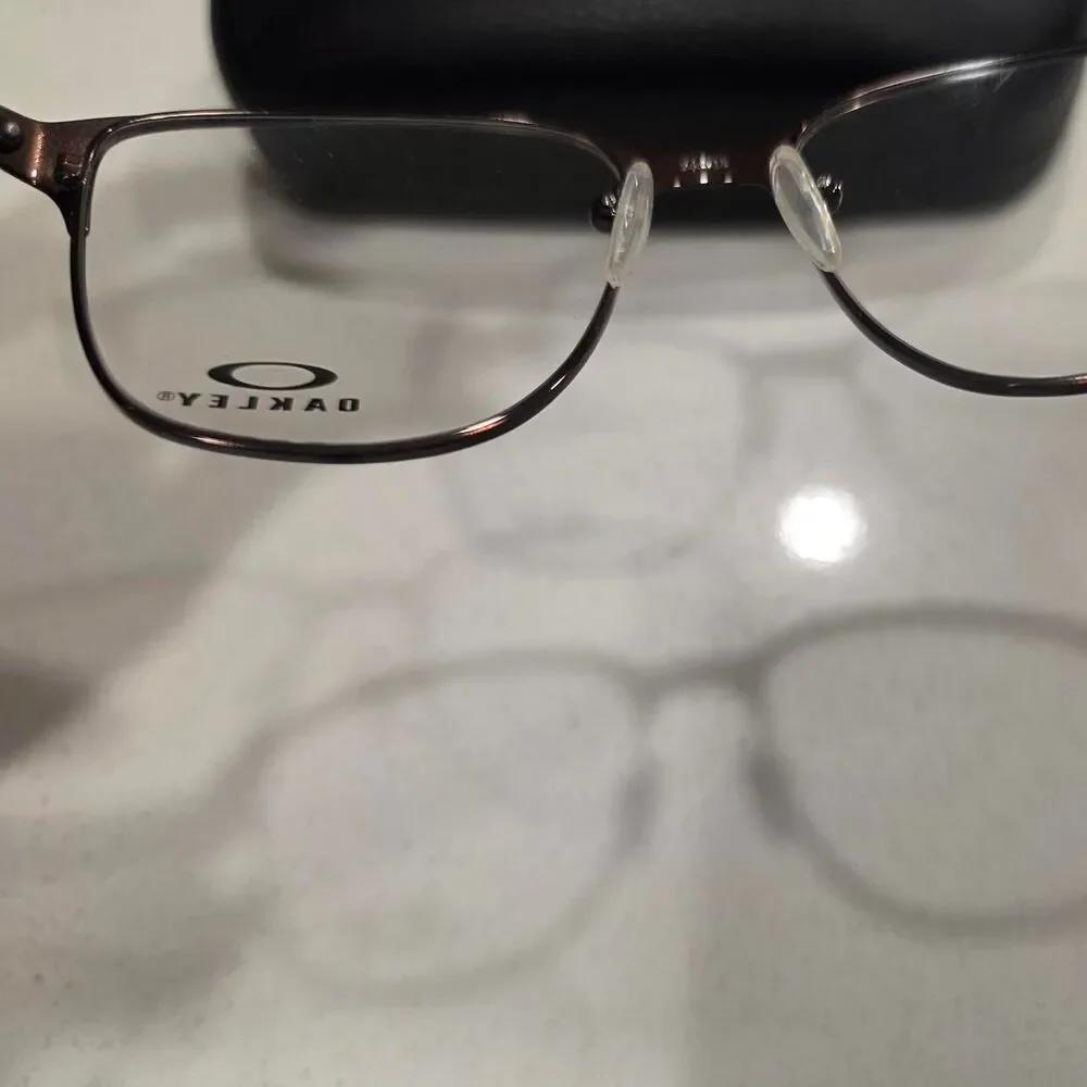 Oakley Men's Brown and Black Sunglasses